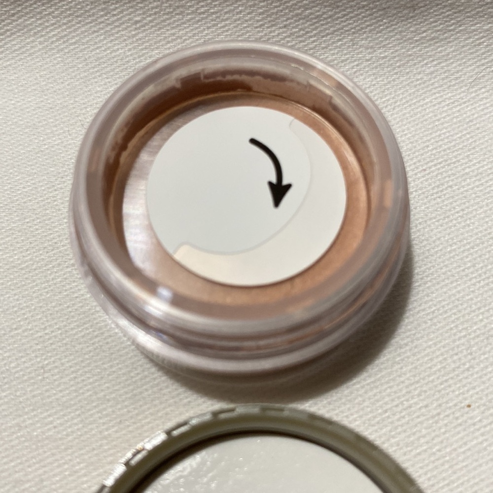 bareMinerals cosmetics - Picture 3 of 3